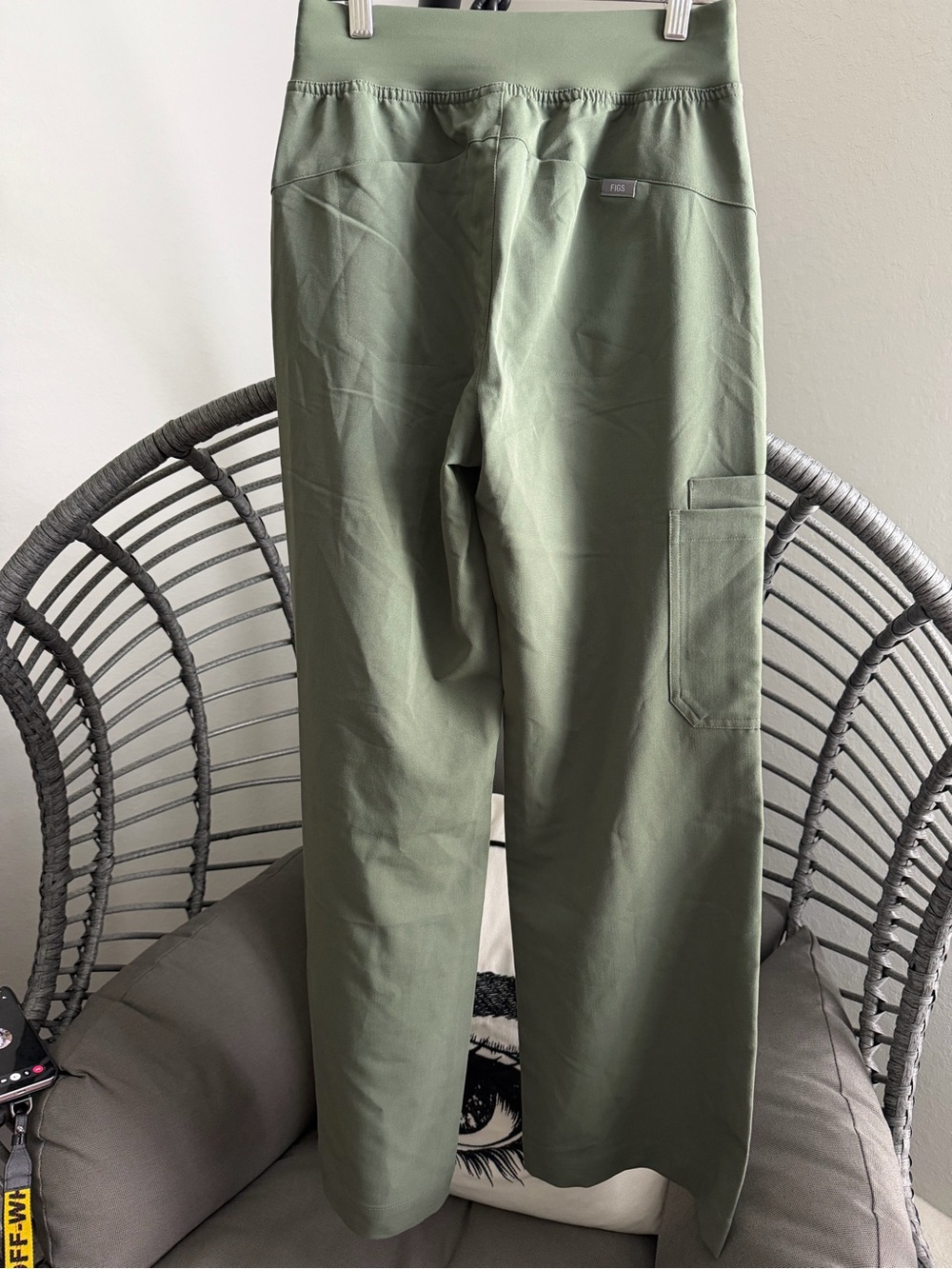 New Figs High Waisted Isabel Wide Leg Scrub Pants XS - Picture 5 of 6